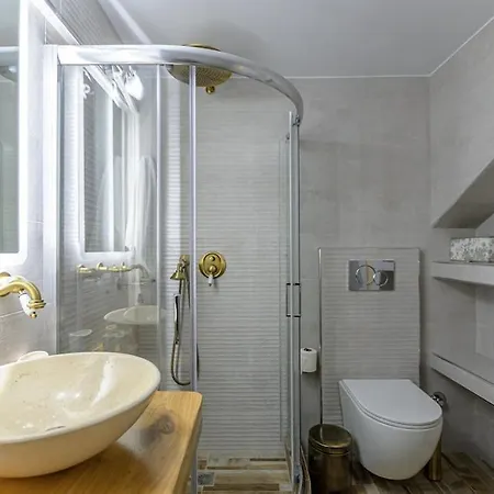 아파트 Naxian Nest 2br Near - Semi Basement *