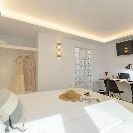2br Near - - Semi Basement *
