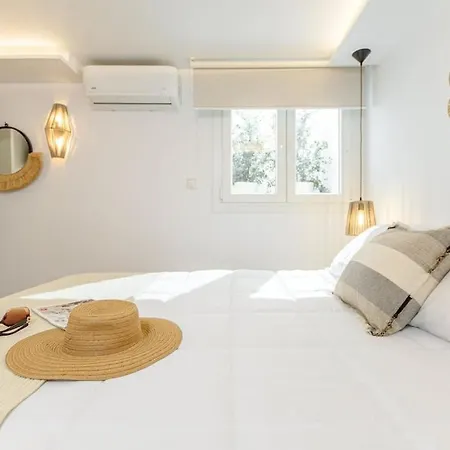 2br Near - - Semi Basement Naxos City