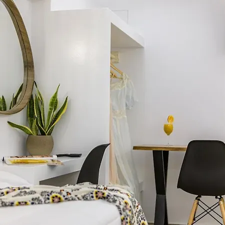 2br Near - - Semi Basement