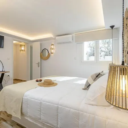 2br Near - - Semi Basement Naxos City